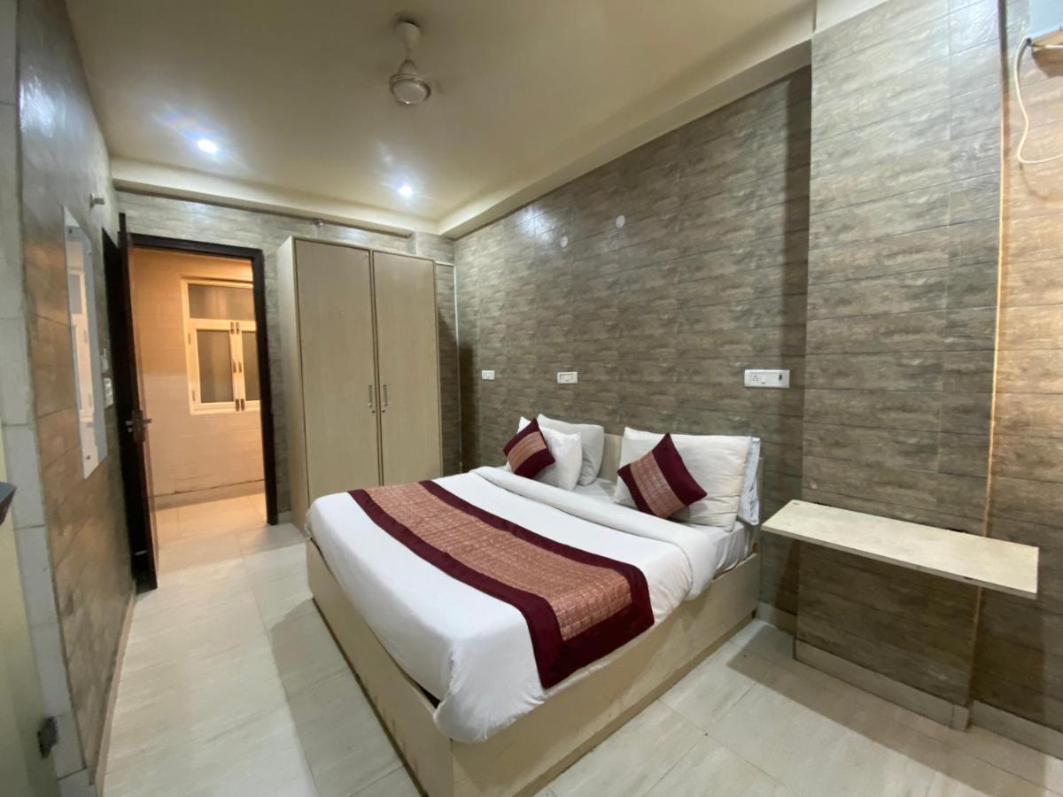 Hotel Red Chilly Neu-Delhi Exterior foto