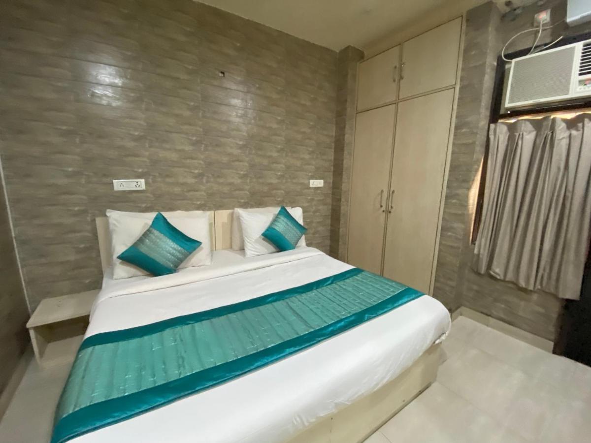 Hotel Red Chilly Neu-Delhi Exterior foto