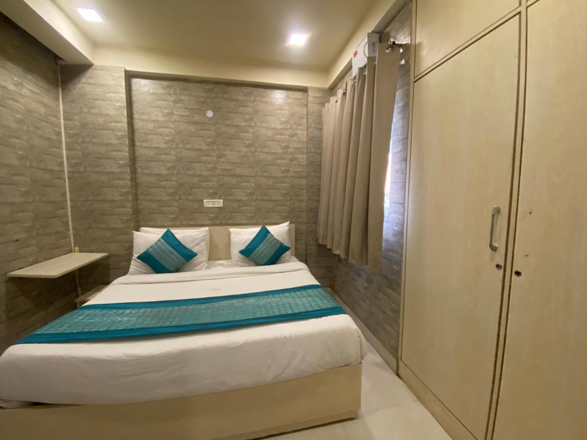 Hotel Red Chilly Neu-Delhi Exterior foto