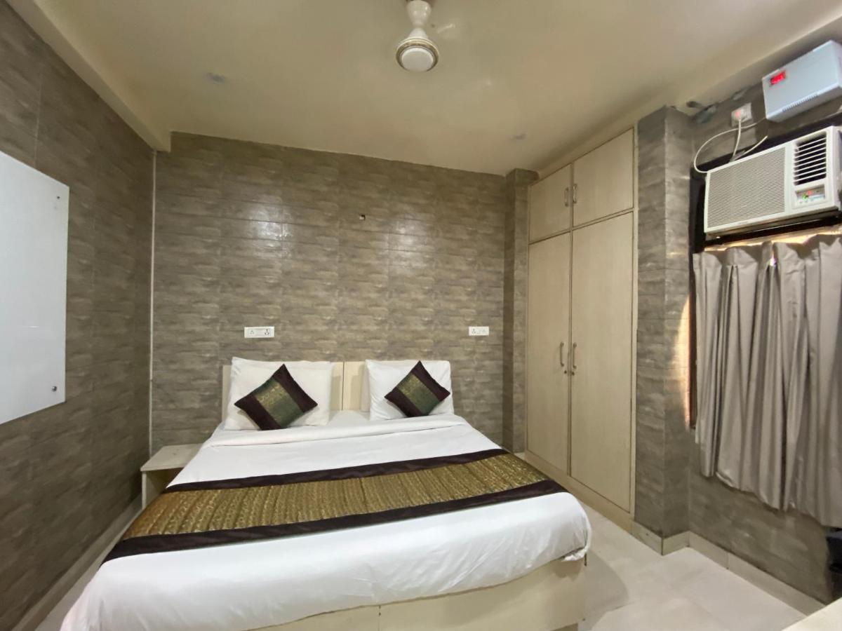 Hotel Red Chilly Neu-Delhi Exterior foto