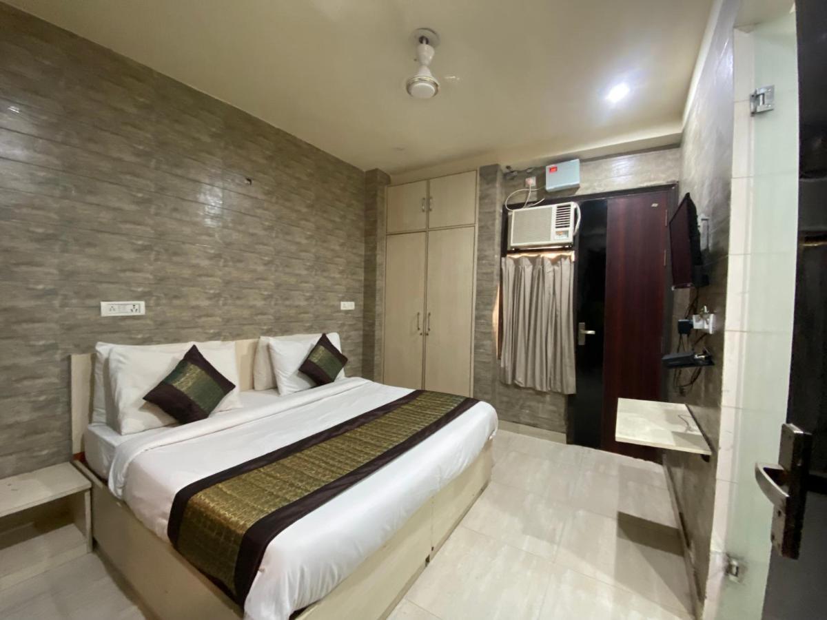 Hotel Red Chilly Neu-Delhi Exterior foto